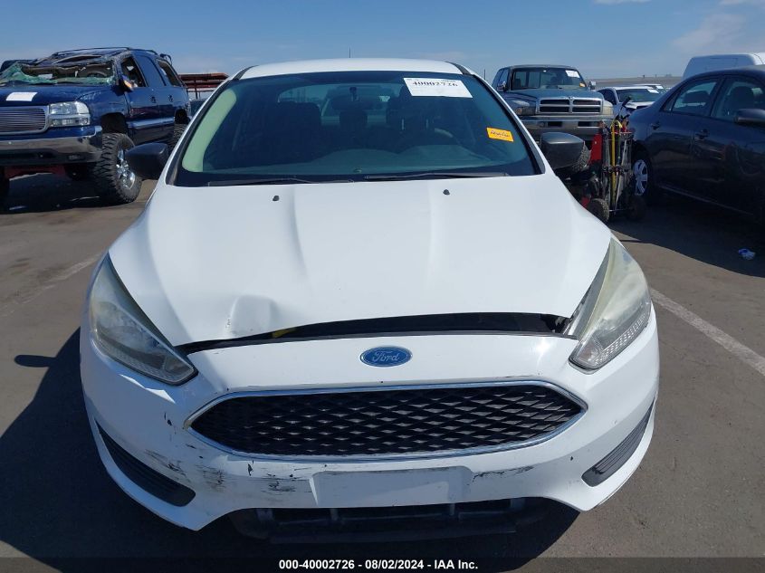 2016 Ford Focus S VIN: 1FADP3E21GL230492 Lot: 40002726