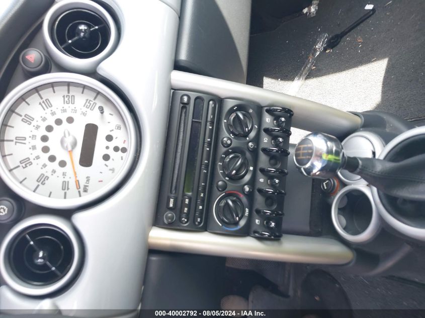 2002 Mini Cooper VIN: WMWRC33482TC31499 Lot: 40002792