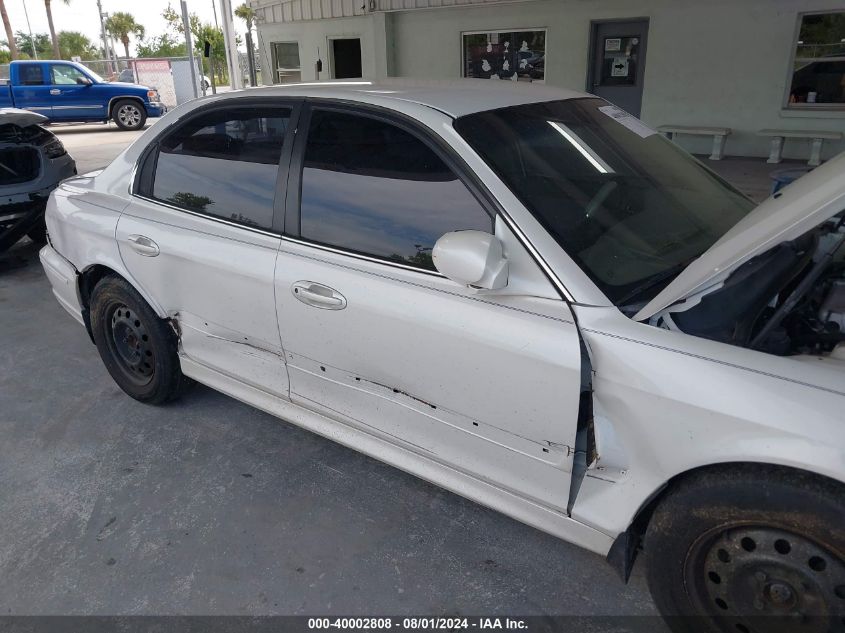 2003 Hyundai Sonata Base W/2.7L V6 VIN: KMHWF25H73A881759 Lot: 40002808