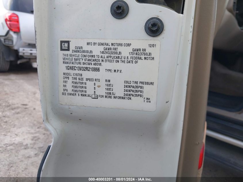 2002 Chevrolet Tahoe C1500 VIN: 1GNEC13V32R210866 Lot: 40003201