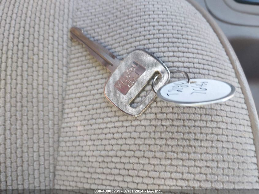 1995 Toyota Camry Dx VIN: 4T1SK11E1SU496498 Lot: 40003231