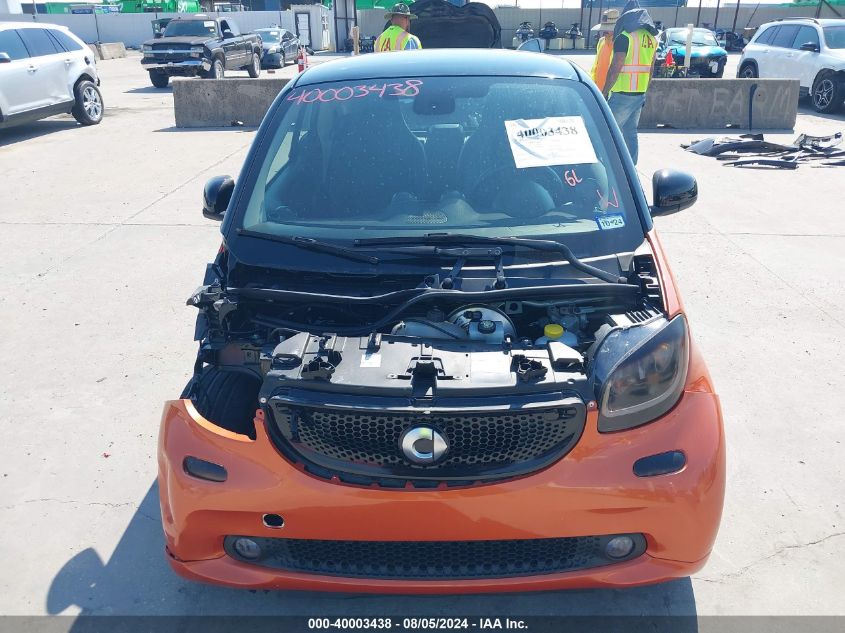 2016 Smart Fortwo Passion/Prime/Proxy/Pure VIN: WMEFJ5DA3GK051175 Lot: 40003438