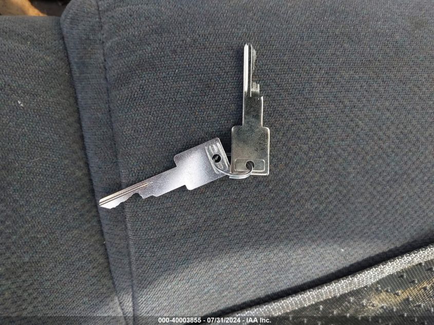 1999 Pontiac Firebird VIN: 2G2FS22K5X2212050 Lot: 40003855