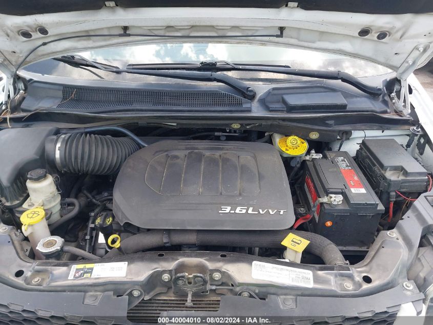 2016 Dodge Grand Caravan R/T VIN: 2C4RDGEG2GR320866 Lot: 40004010