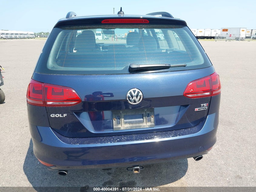 2017 VOLKSWAGEN GOLF SPORTWAGEN TSI S - 3VWU17AU2HM530579