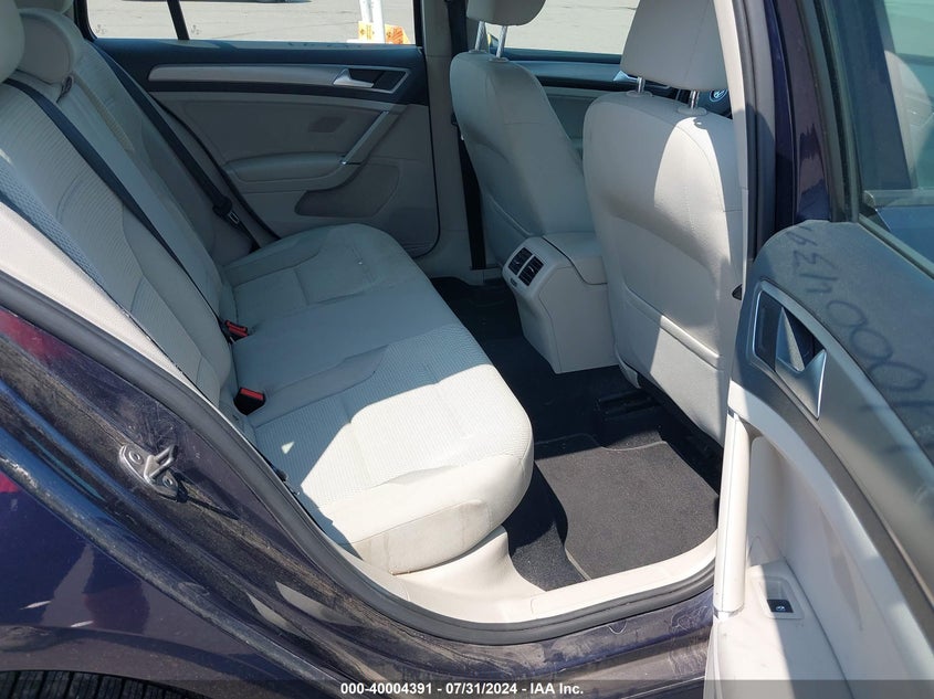 2017 VOLKSWAGEN GOLF SPORTWAGEN TSI S - 3VWU17AU2HM530579