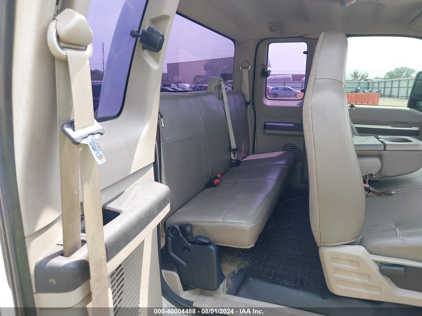 2008 Ford F-250 Fx4/Lariat/Xl/Xlt VIN: 1FTSX21568EE55606 Lot: 40004488