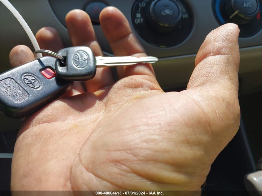 2004 Toyota Camry Le VIN: 4T1BE32K14U329780 Lot: 40004613