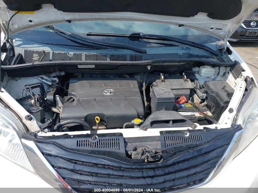 2011 Toyota Sienna Le V6 VIN: 5TDKK3DCXBS087348 Lot: 40004698