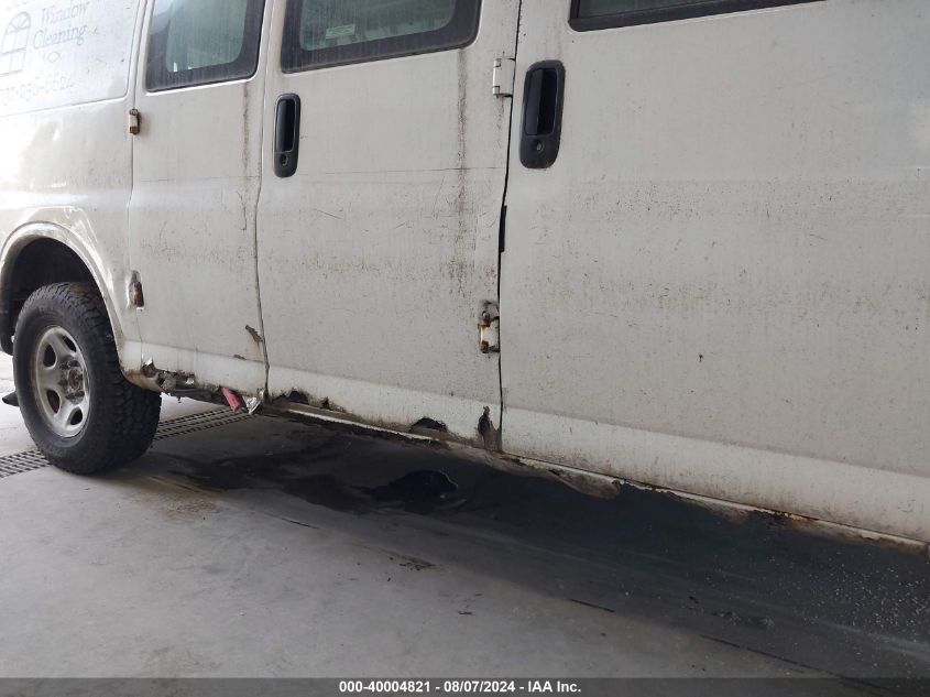 2003 GMC Savana Standard VIN: 1GTFG15XX31109520 Lot: 40004821