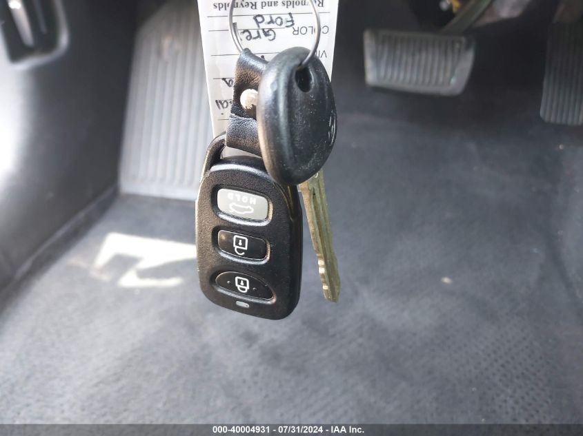 VIN 5NPD74LF7JH385744 2018 HYUNDAI ELANTRA SE
