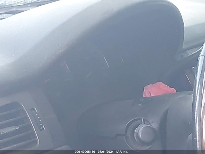 2008 GMC New Sierra C1500 Denali VIN: 2GTEC638281174556 Lot: 40005130