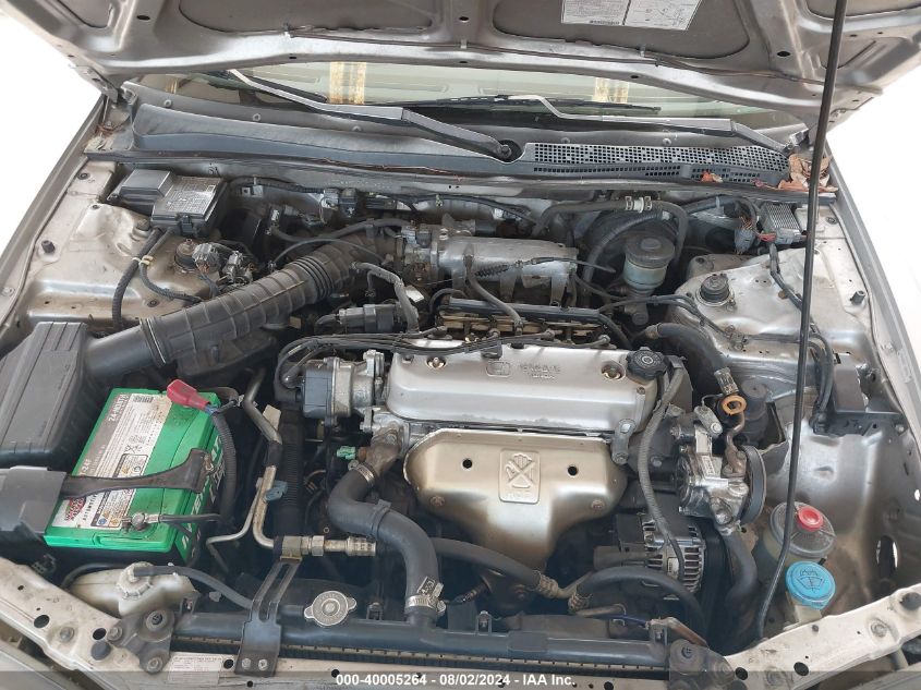 1996 Honda Accord Value VIN: 1HGCD5697TA243003 Lot: 40005264