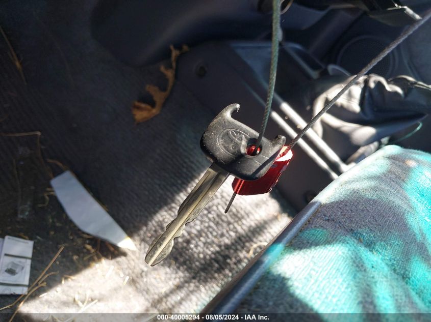 2000 Toyota Tacoma VIN: 5TEVL52N8YZ695326 Lot: 40005294