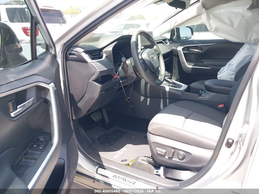 2024 TOYOTA RAV4 XLE - 2T3W1RFVXRW344555