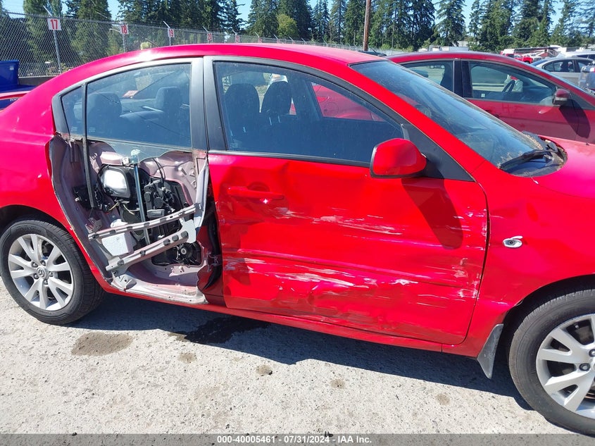 2008 Mazda Mazda3 I VIN: JM1BK32FX81778527 Lot: 40005461