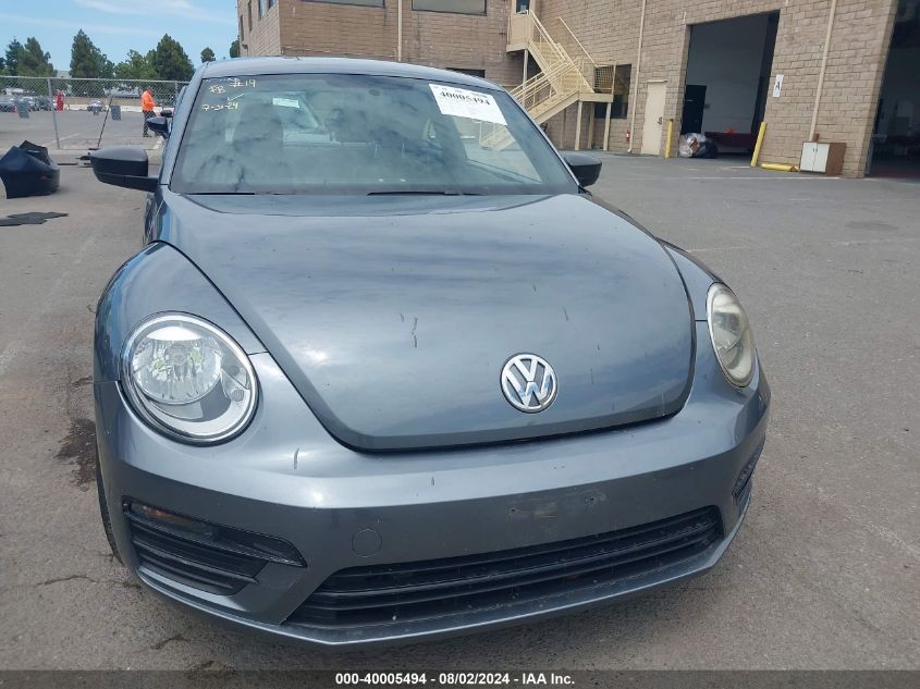 2017 Volkswagen Beetle #Pinkbeetle/1.8T Classic/1.8T S VIN: 3VWF17AT2HM624560 Lot: 40005494