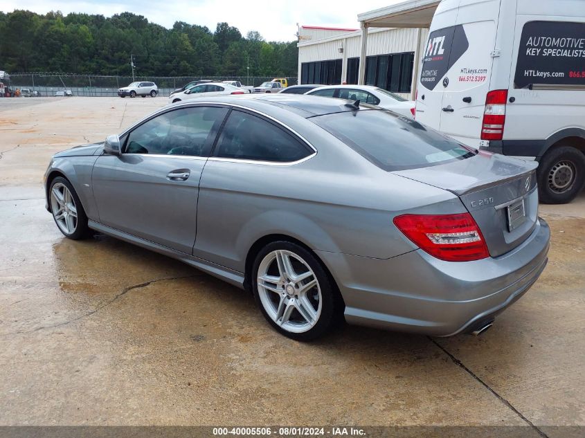 WDDGJ4HBXCF780220 | 2012 MERCEDES-BENZ C 250