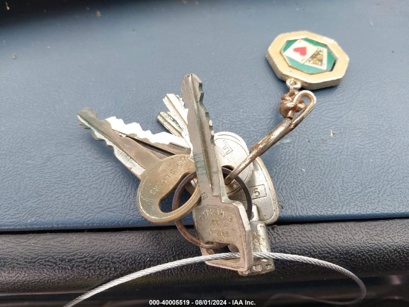 1988 Ford F150 VIN: 1FTDF15Y6JPB52412 Lot: 40005519