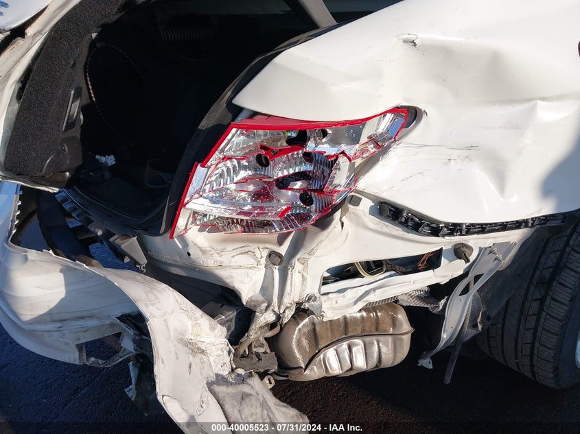 2008 Mercedes-Benz C 300 Luxury/Sport VIN: WDDGF54X68R016637 Lot: 40005523