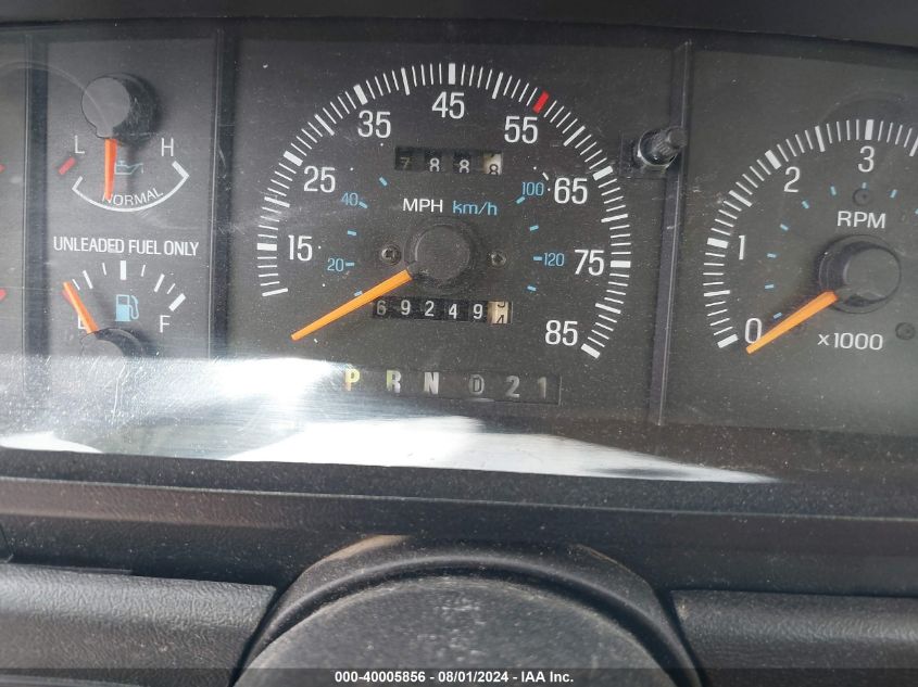 1990 Ford F150 VIN: 1FTDF15Y7LPB49716 Lot: 40005856