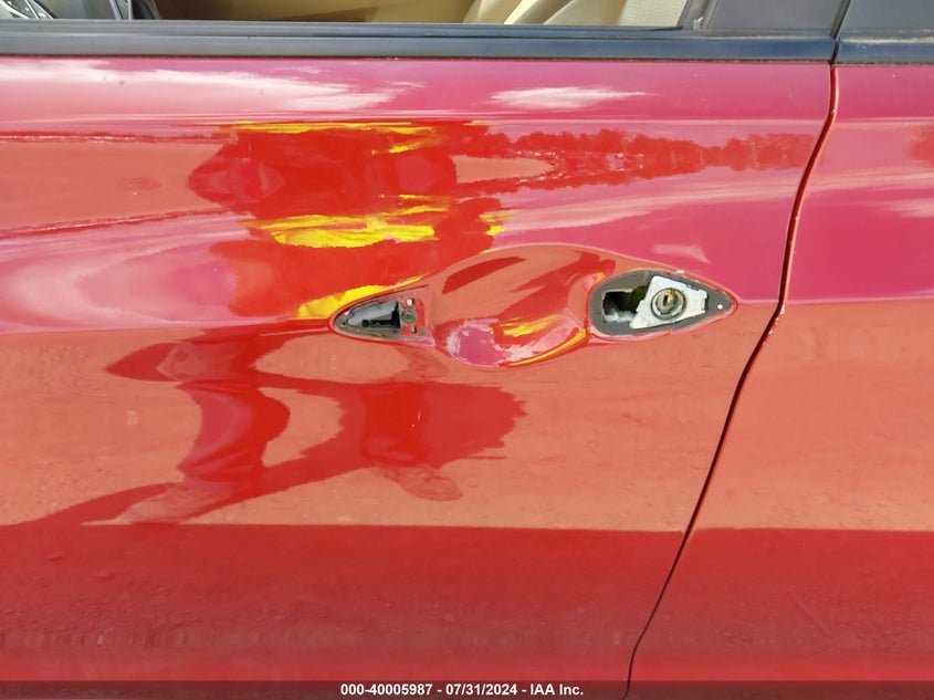 2012 Hyundai Elantra Limited (Ulsan Plant) VIN: KMHDH4AE7CU240733 Lot: 40005987