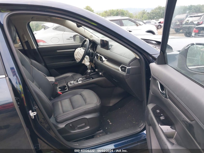 2022 MAZDA CX-5 2.5L I4   N(VIN: JM3KFBCM7N1609290
