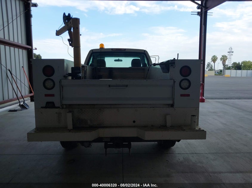 2006 Chevrolet Silverado 3500 Wt VIN: 1GBHC34U46E197005 Lot: 40006320