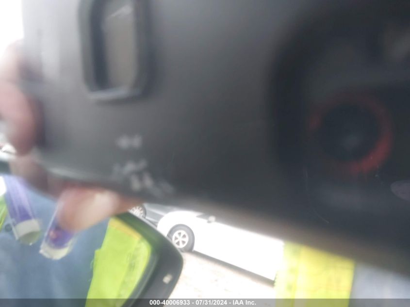 2017 Volkswagen Passat 1.8T R-Line VIN: 1VWDT7A33HC028246 Lot: 40006933