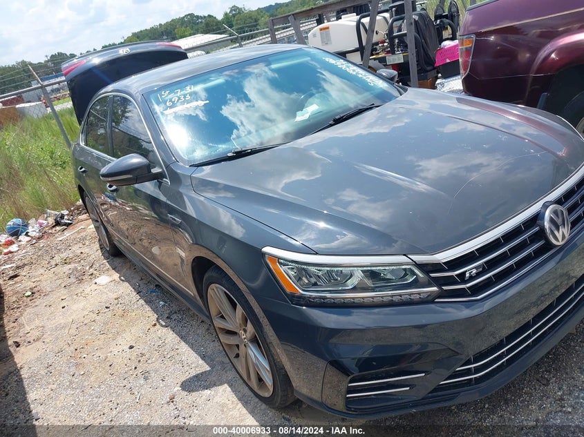 VIN 1VWDT7A33HC028246 2017 VOLKSWAGEN PASSAT 1.8T R-LINE