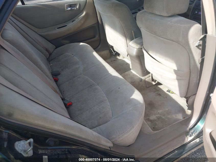 2000 Honda Accord 2.3 Ex VIN: 1HGCG5652YA117353 Lot: 40007074