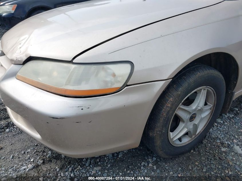 2000 Honda Accord 3.0 Ex VIN: 1HGCG1658YA084268 Lot: 40007254