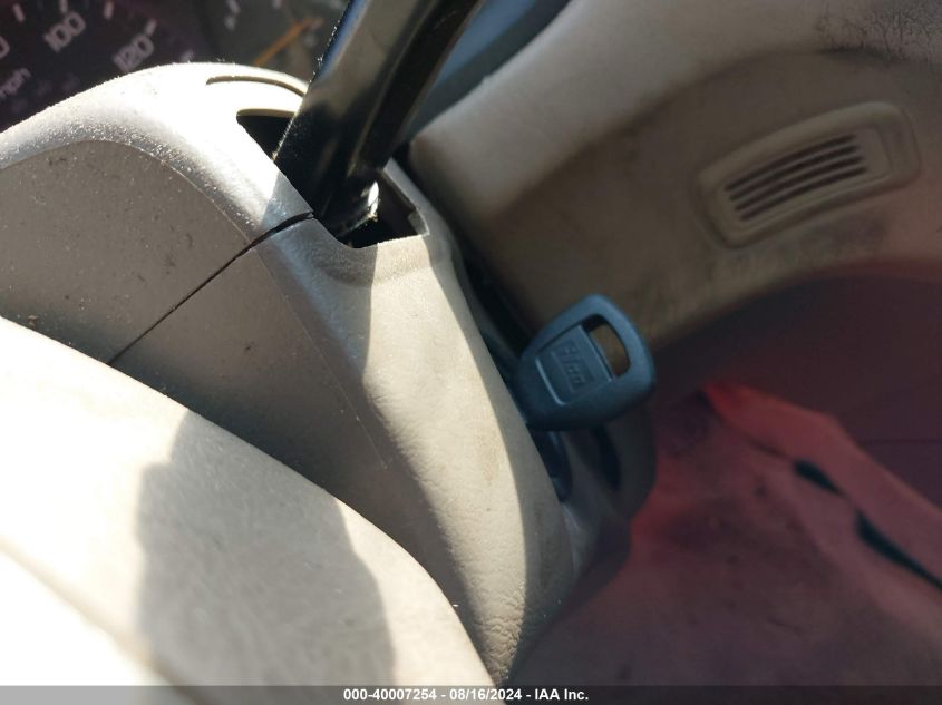 2000 Honda Accord 3.0 Ex VIN: 1HGCG1658YA084268 Lot: 40007254