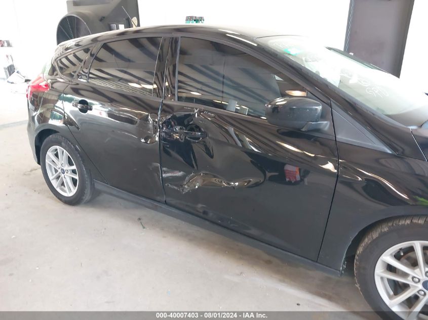1FADP3K2XJL214349 2018 Ford Focus Se