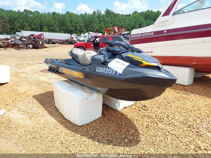 2022 SEA DOO RXT-300