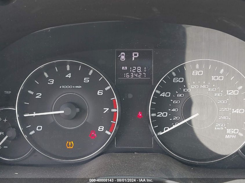 2011 Subaru Legacy 3.6R Premium VIN: 4S3BMDG61B2231690 Lot: 40008143