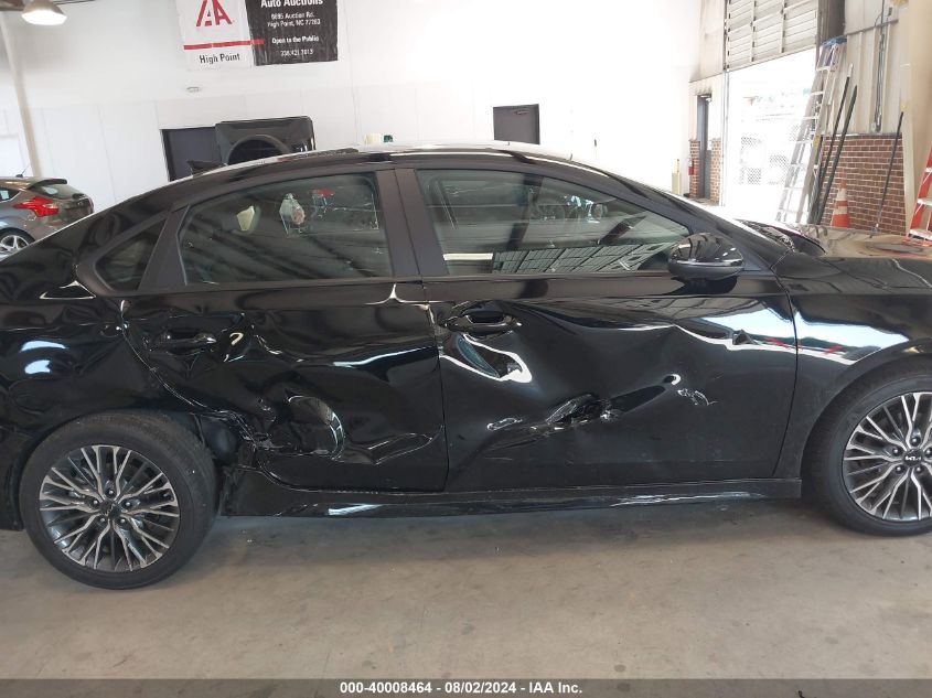 2024 Kia Forte Gt-Line VIN: 3KPF54AD2RE712793 Lot: 40008464