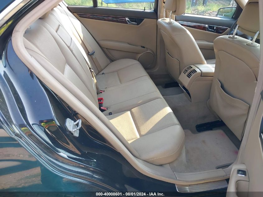 2010 Mercedes-Benz C 300 Luxury 4Matic/Sport 4Matic VIN: WDDGF8BB5AR111964 Lot: 40008601