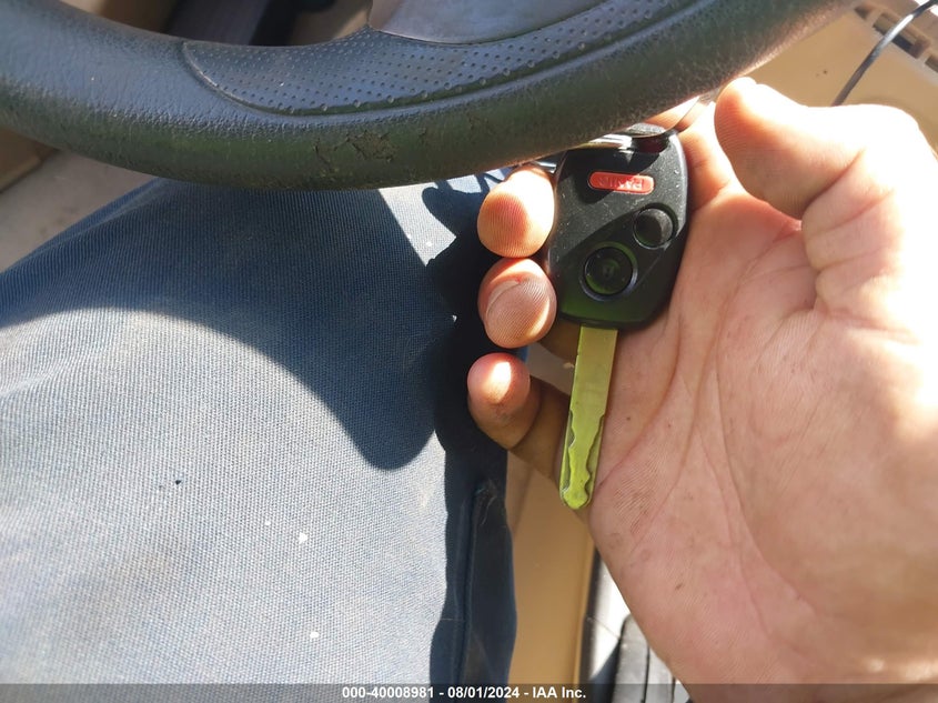 2008 Honda Civic Lx VIN: 1HGFA165X8L053364 Lot: 40008981