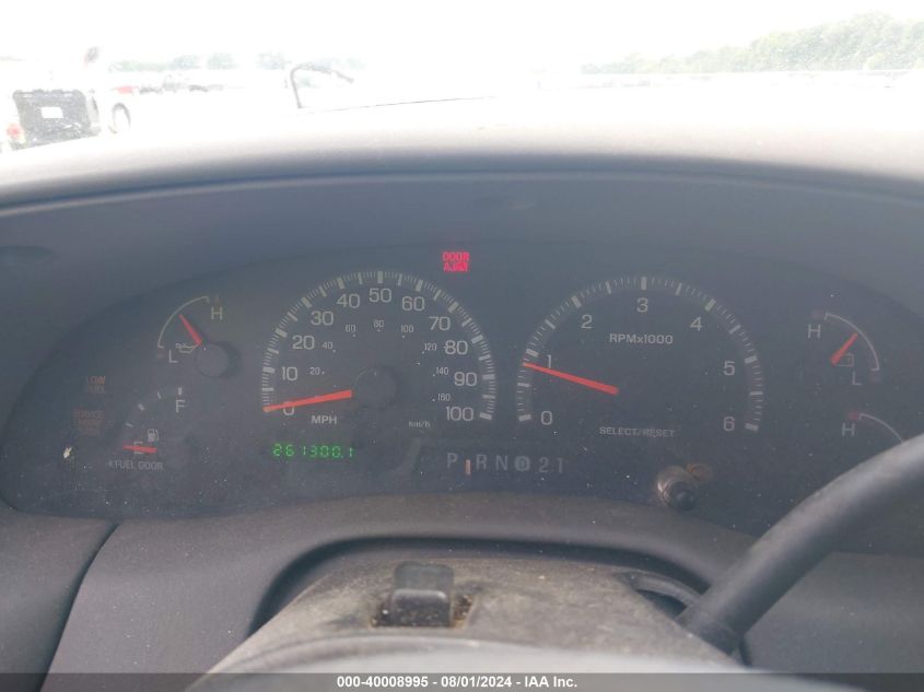 2001 Ford F-150 Harley-Davidson Edition/King Ranch Edition/Lariat/Xlt VIN: 1FTRW07W51KE11352 Lot: 40008995