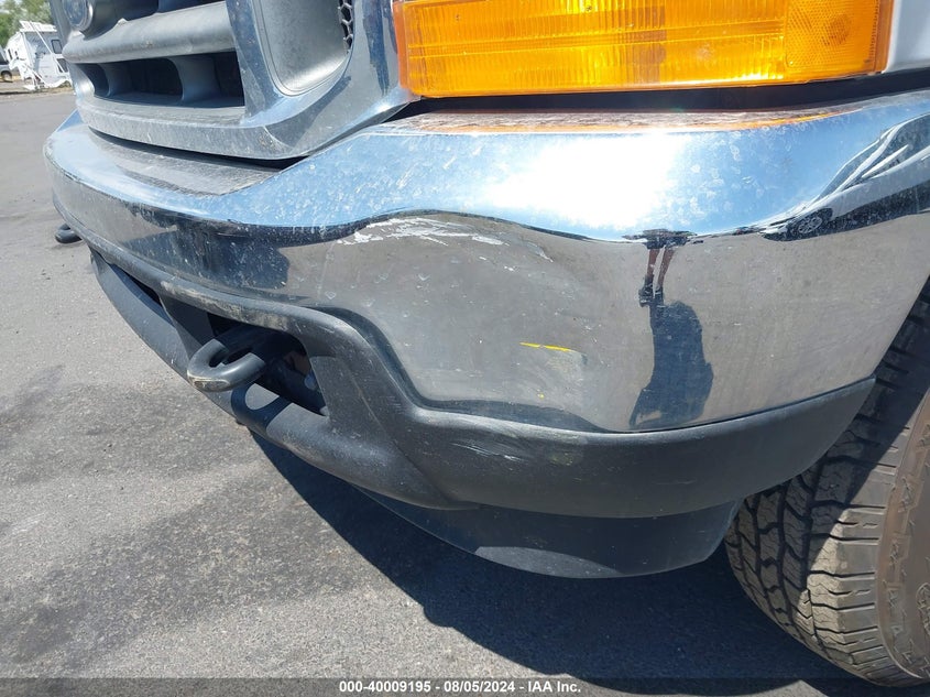 2001 Ford F250 Super Duty VIN: 1FTNX21S81EB61844 Lot: 40009195