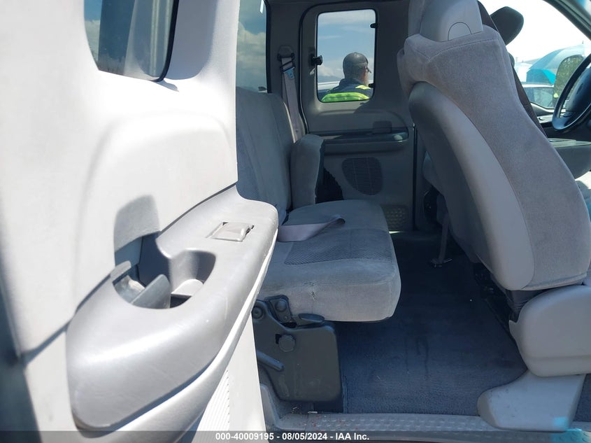 2001 Ford F250 Super Duty VIN: 1FTNX21S81EB61844 Lot: 40009195