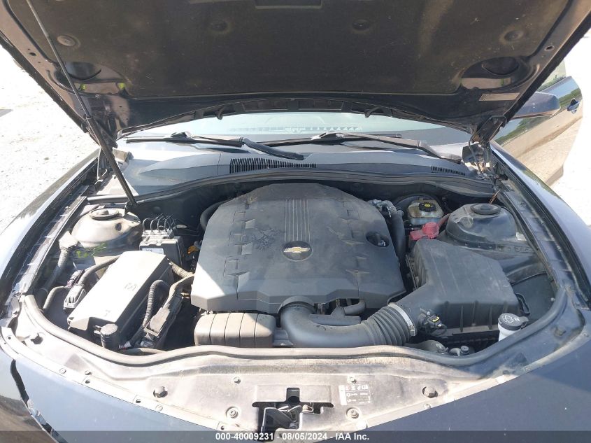 2011 Chevrolet Camaro Ls VIN: 2G1FE1ED4B9211894 Lot: 40009231