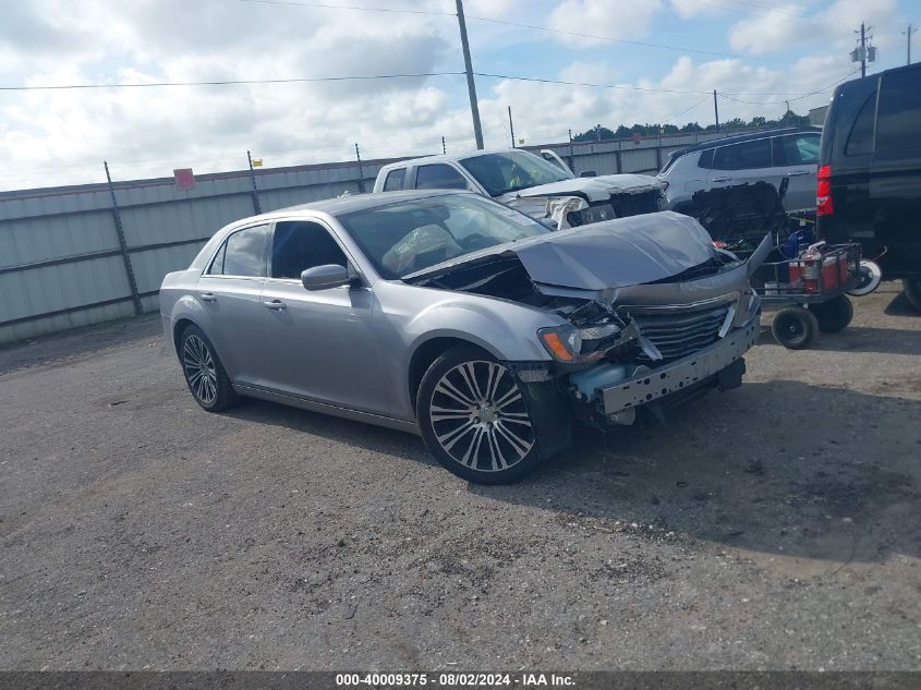 2013 Chrysler 300 S VIN: 2C3CCABT8DH662030 Lot: 40009375