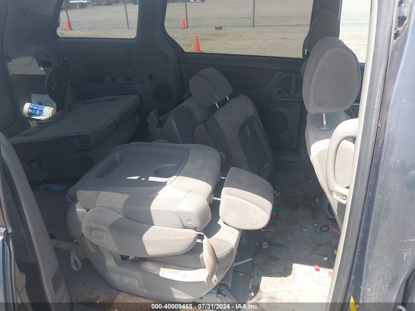 2008 Toyota Sienna Le VIN: 5TDZK23CX8S214747 Lot: 40009455