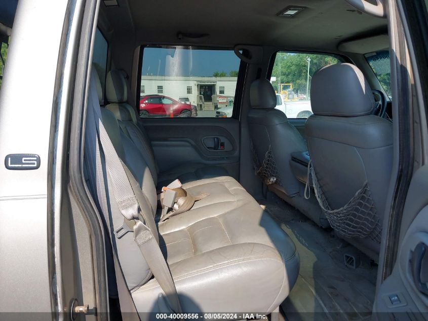 2000 Chevrolet Gmt-400 K3500 VIN: 1GCHK33J4YF422137 Lot: 40009556