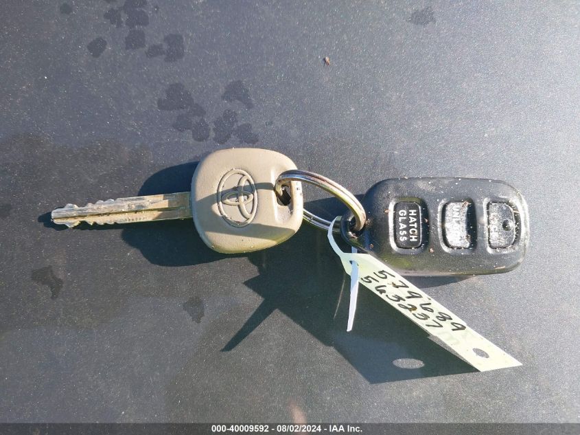 2006 Toyota Corolla Matrix Xr VIN: 2T1KR32E06C579689 Lot: 40009592