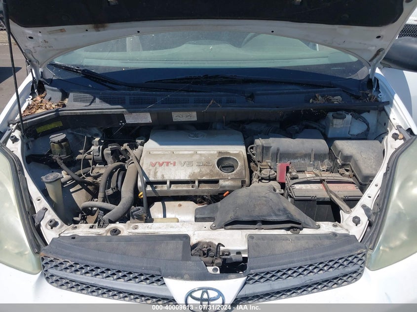 2004 Toyota Sienna Le VIN: 5TDZA23C44S107075 Lot: 40009613