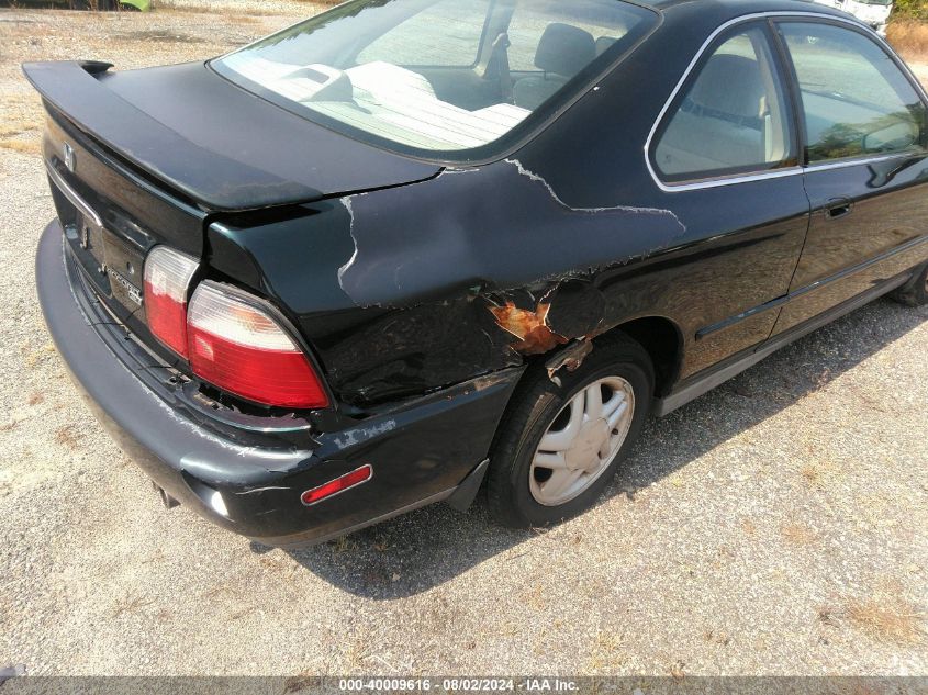 1996 Honda Accord Ex/Ex-R VIN: 1HGCD7259TA018354 Lot: 40009616