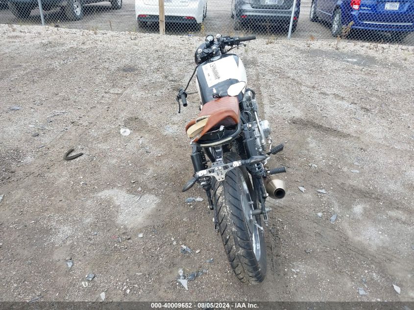 1977 SUZUKI GS550 VIN: JM1BPBCM1K1142465
